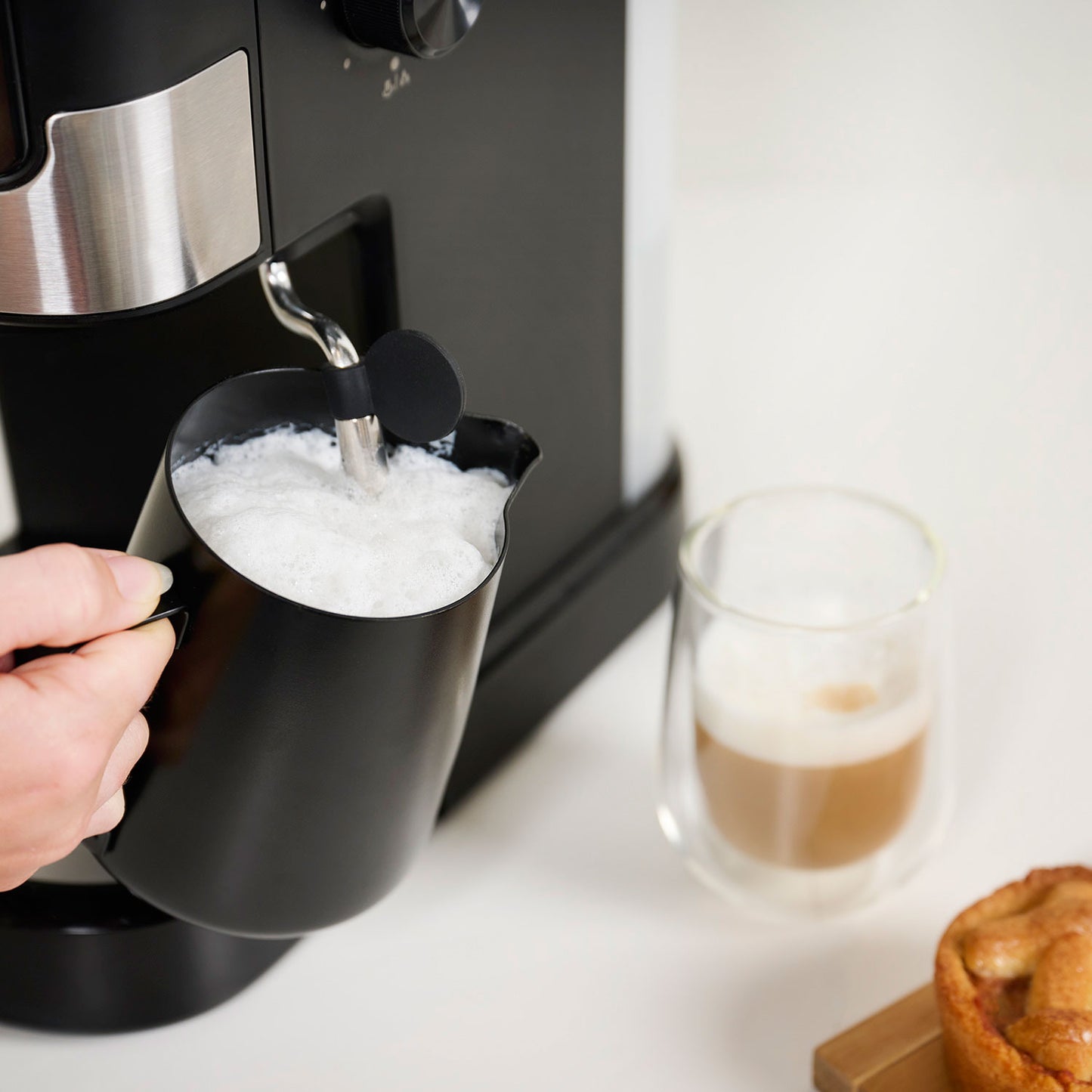 Espressomaskin Manuell CM-2278 inkl mjölkskummare