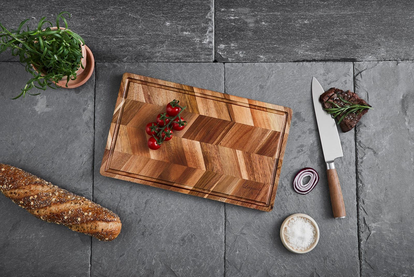 Laguiole by Hâws Cutting Board 40x24x1.9 Acacia wood Herringbone style