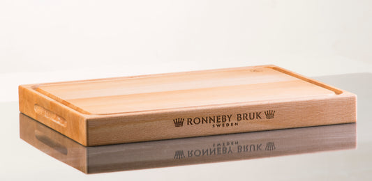 Ronneby Bruk - Stor Kockbräda med Köttsaftränna Oljad Bok 38x52x4cm